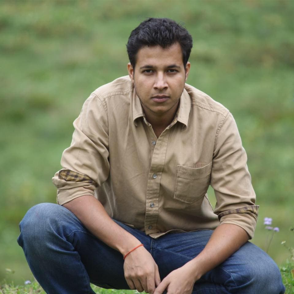 Best Cafes in White Town - Food Tour